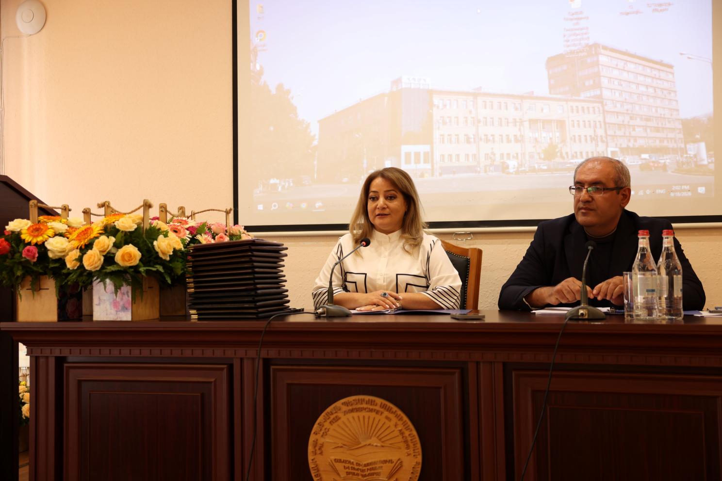 Շնորհավորեց հոբելյարներին