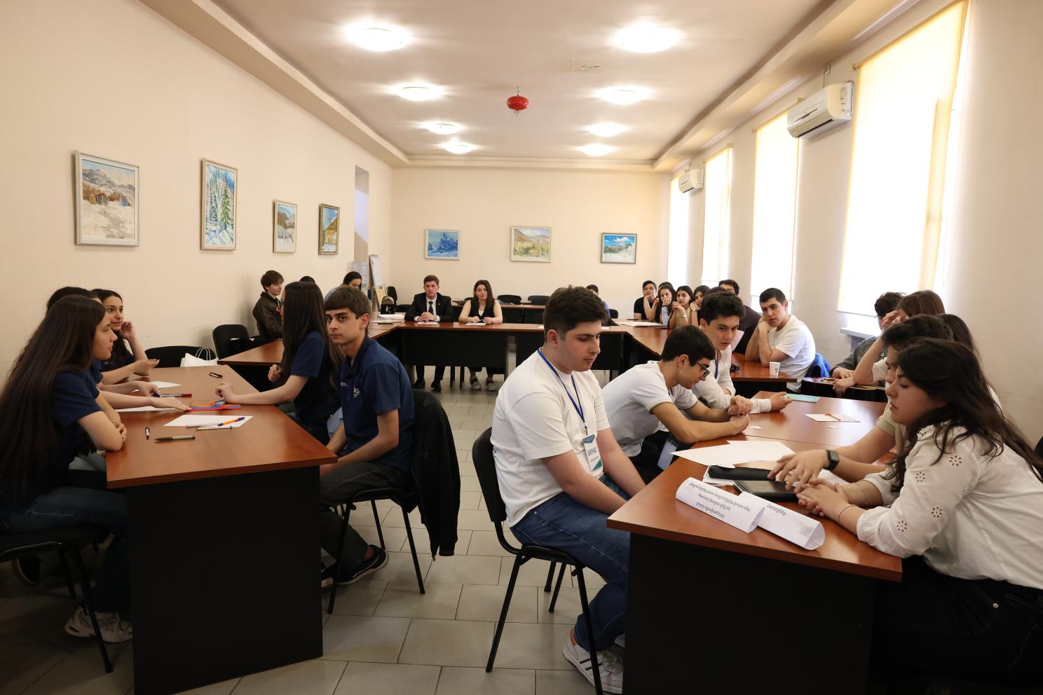 Պատմությունը՝ խաղի, մշակույթի և մրցակցության լեզվով