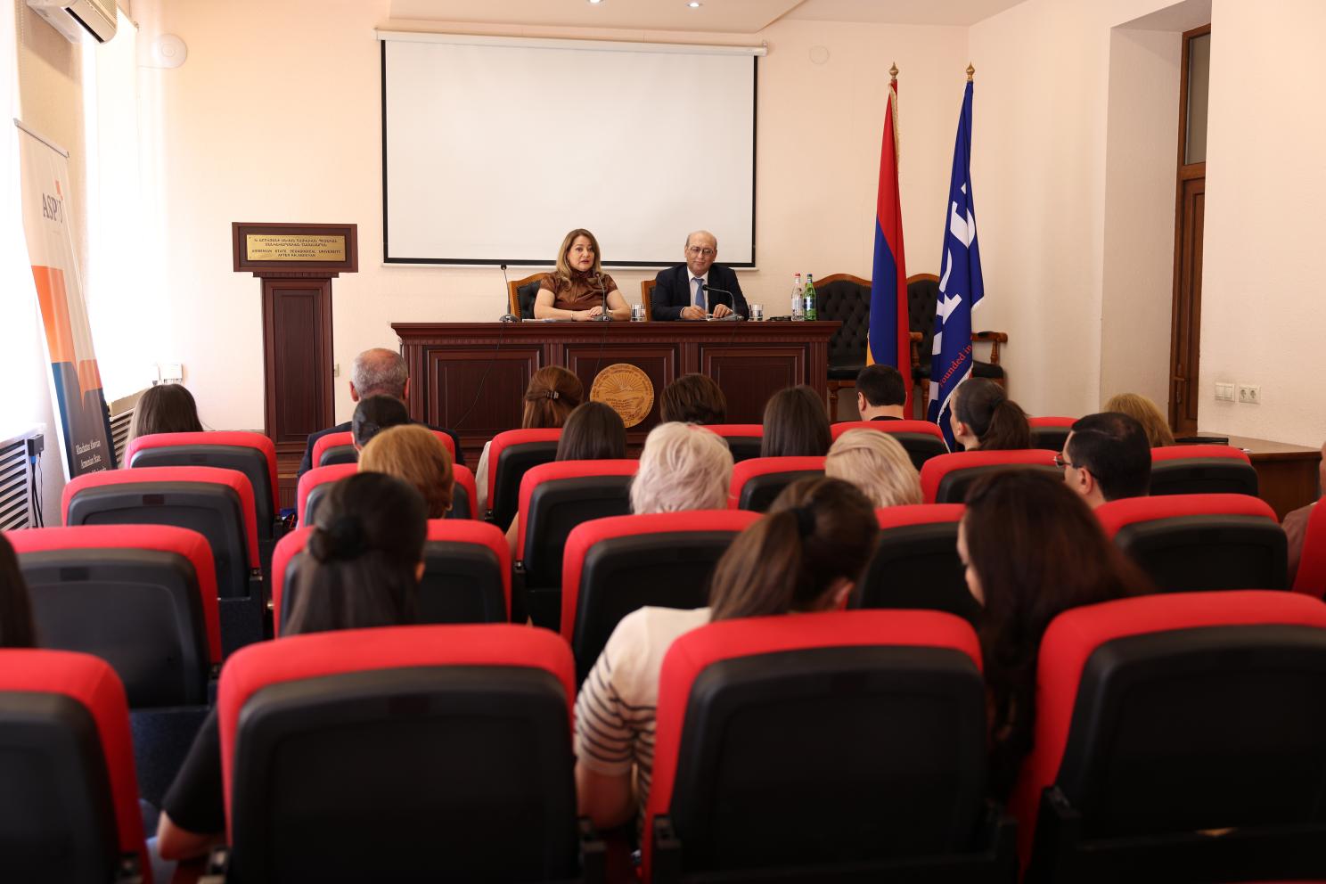 Հայ-հունական կրթական համագործակցություն․ ՀՊՄՀ-ում էր դեսպան Տիգրան Մկրտչյանը